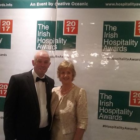 Rocksberry Bed & Breakfast Castlebar Extérieur photo