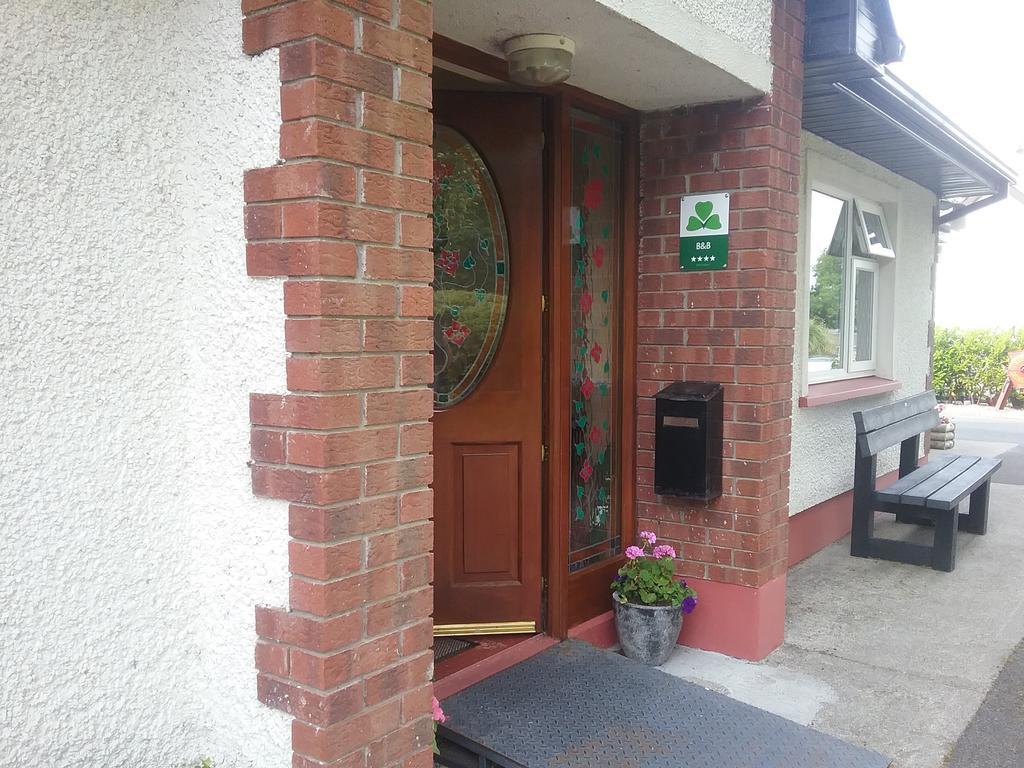 Rocksberry Bed & Breakfast Castlebar Extérieur photo