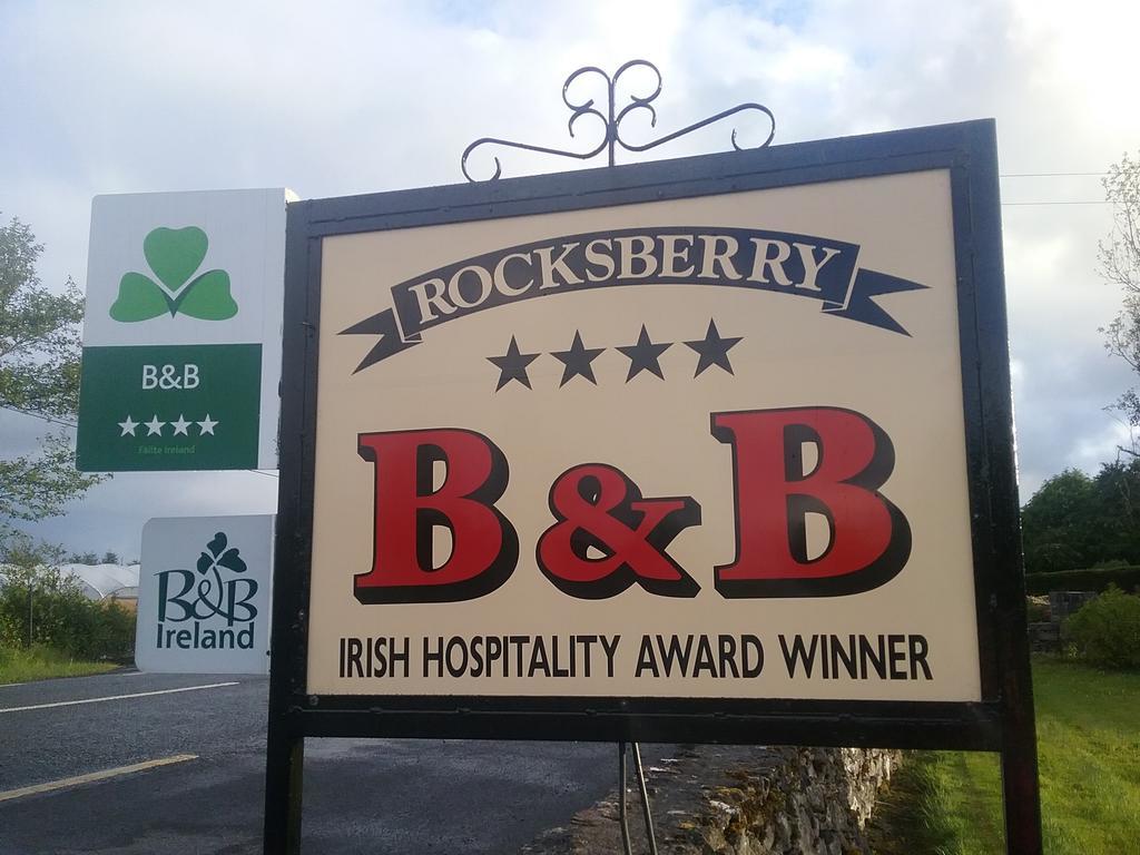 Rocksberry Bed & Breakfast Castlebar Extérieur photo
