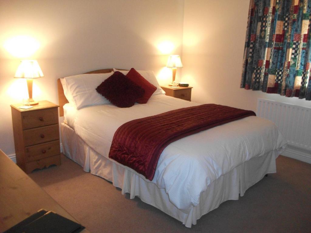 Rocksberry Bed & Breakfast Castlebar Extérieur photo