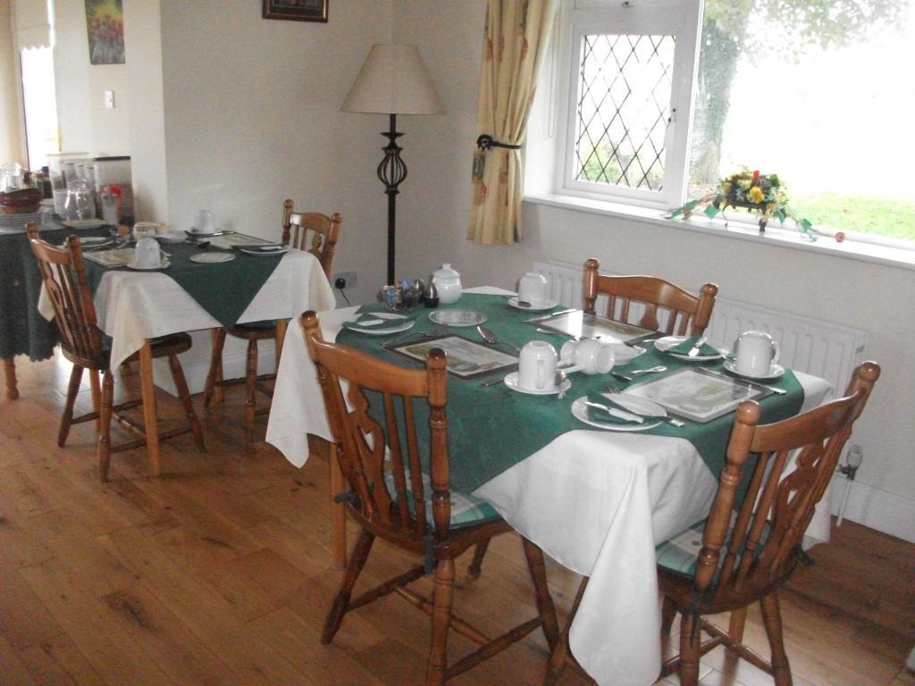 Rocksberry Bed & Breakfast Castlebar Extérieur photo